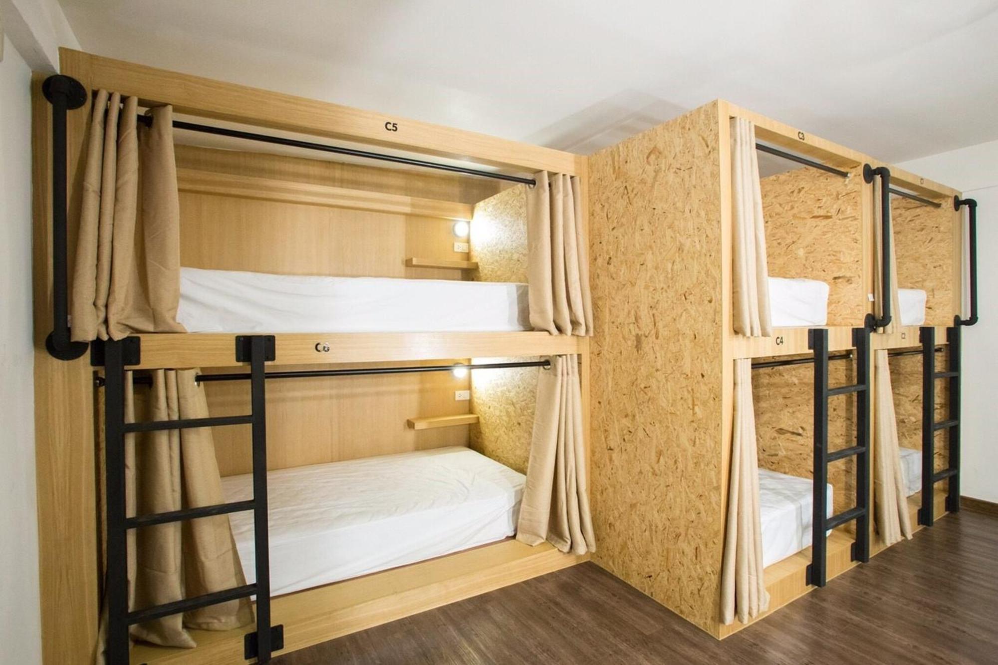 Vestique Hostel Chiang Mai Zewnętrze zdjęcie