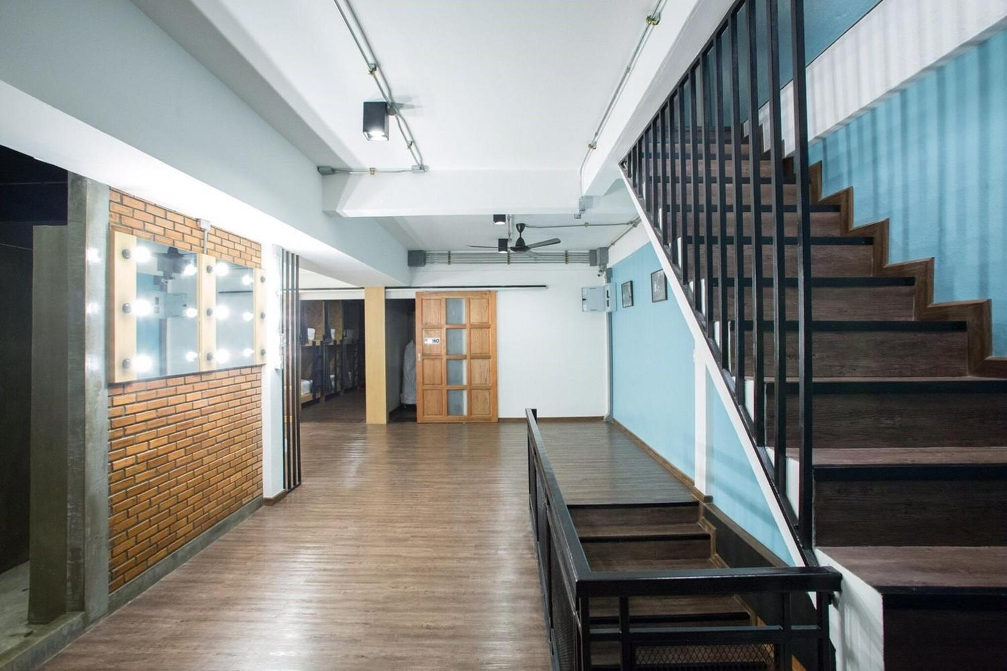 Vestique Hostel Chiang Mai Zewnętrze zdjęcie
