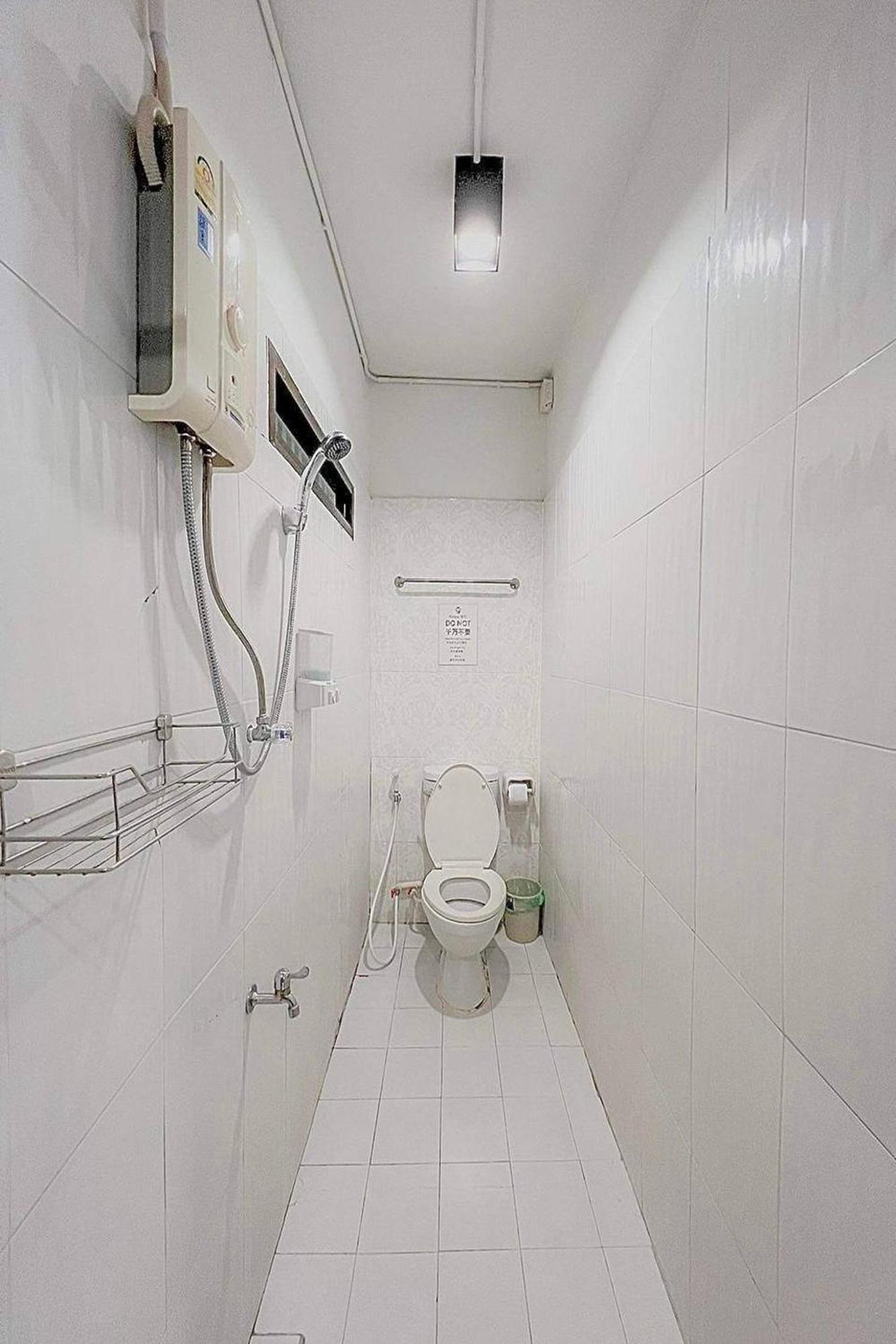 Vestique Hostel Chiang Mai Zewnętrze zdjęcie