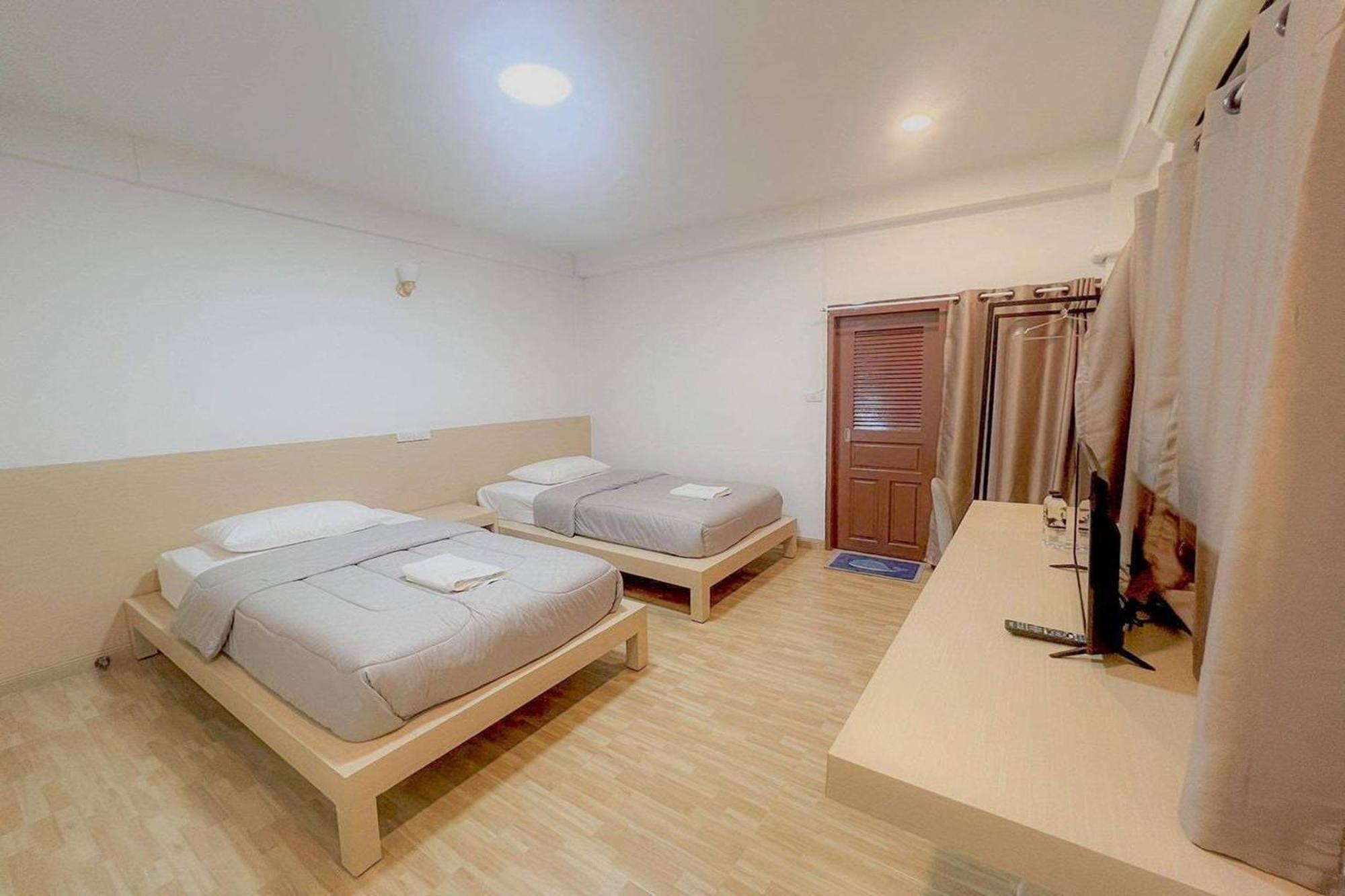 Vestique Hostel Chiang Mai Zewnętrze zdjęcie