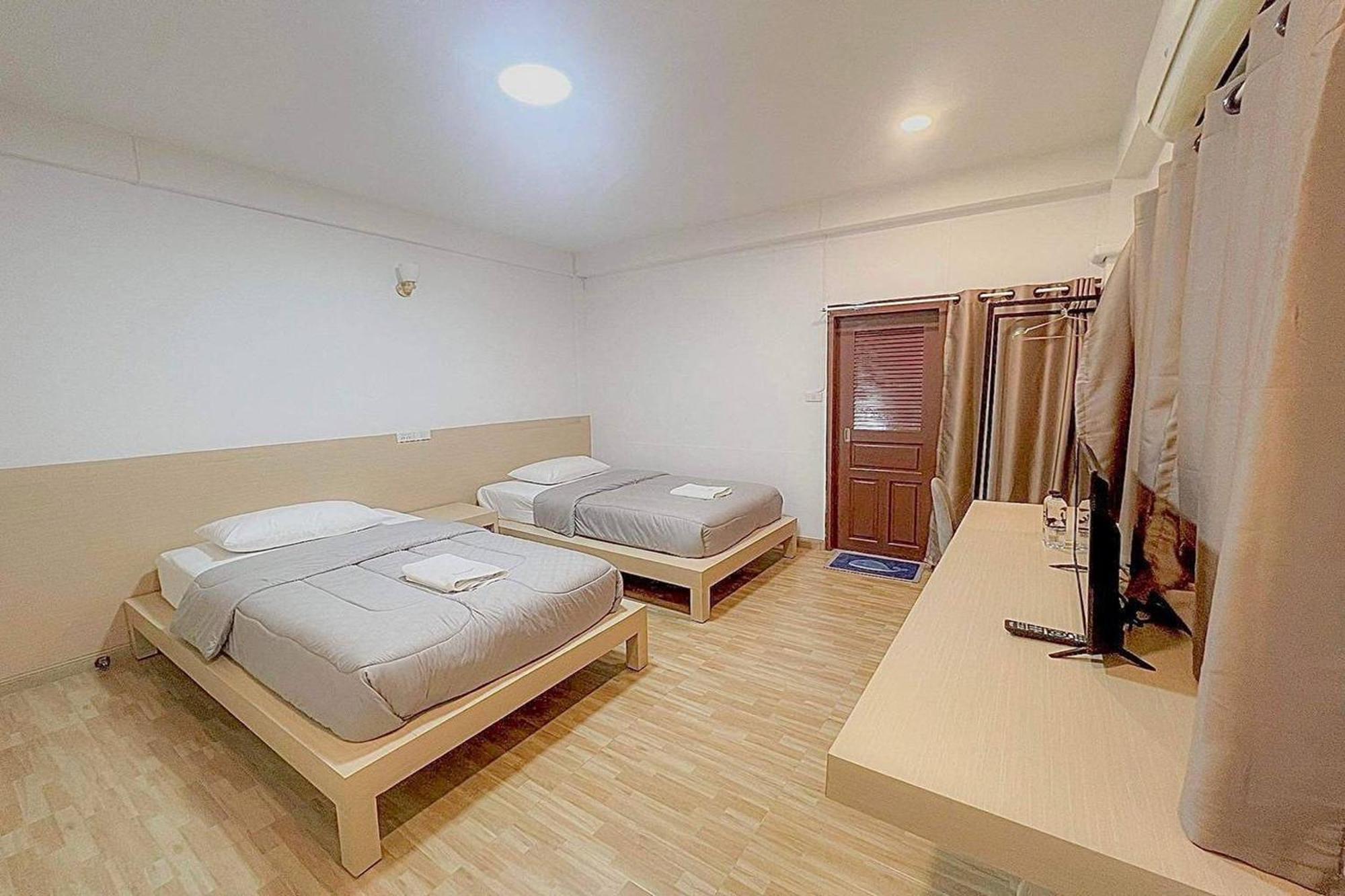 Vestique Hostel Chiang Mai Zewnętrze zdjęcie