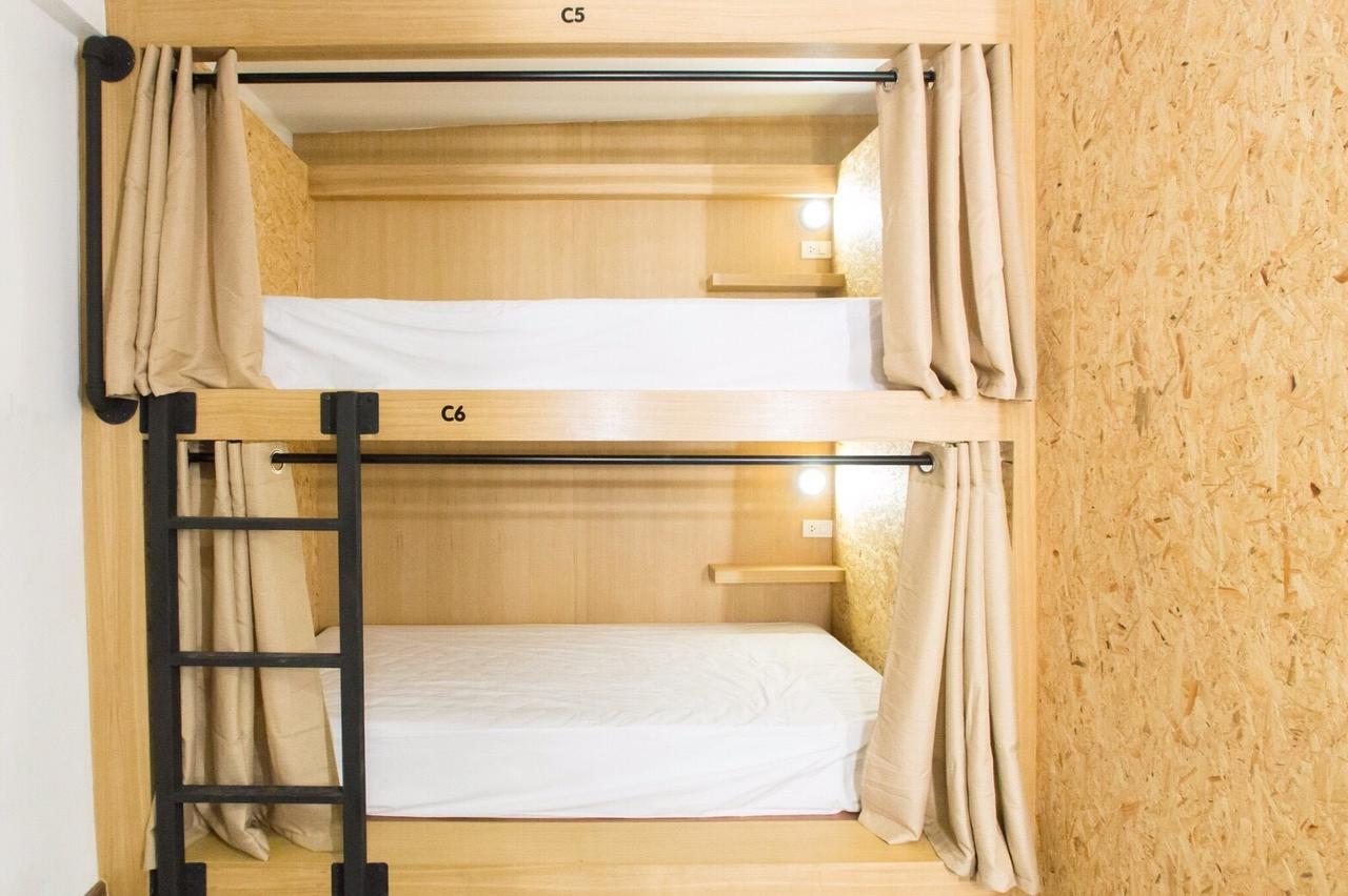 Vestique Hostel Chiang Mai Zewnętrze zdjęcie